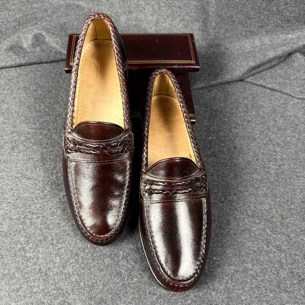 Allen Edmonds Newcomb Loafers 9.5D Burgundy Leather USA